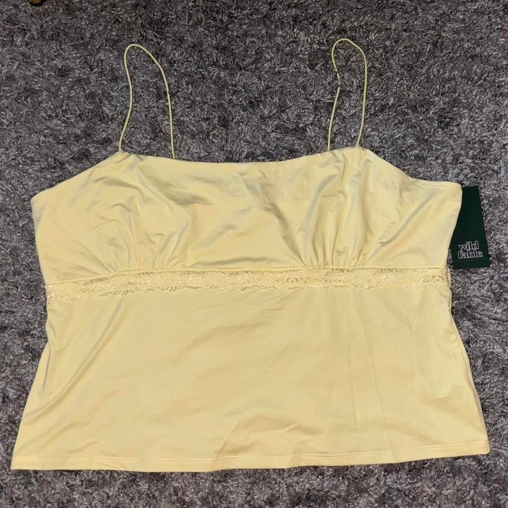 Brand New Wild Fable Women's Large Butter Yellow Lace Trim Tank Top NWT